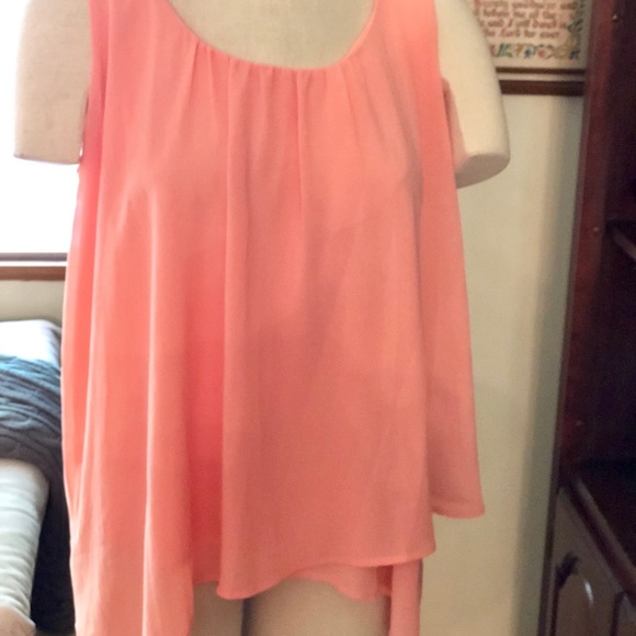 Zenobia Tops - Zenobia Top